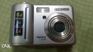 Samsung Digital Camera Less used