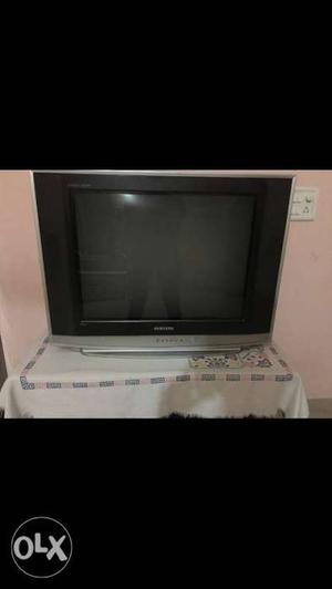 Samsung tv in superb condition for sale