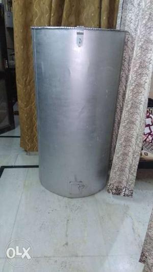 Silver aluminium big wheat container in newly condition for