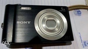 Sony cybershot camera,20.1mega pix,5.0 optical