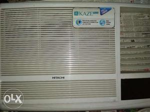 Window AC Hitachi 1.5 ton - excellent condition with