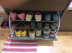 27 paired shoe rack just 8 months old