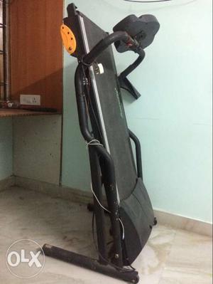 Automatic treadmill for urgent sale in fully
