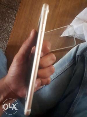 I phone 7 plus gold (32 gb) with 2.5 monts warranty till 2