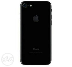 Iphone 7 32 gb jet black colour in a excellent
