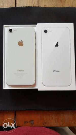 Iphone 8 64GB Silver non active only seal open