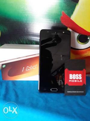 Samsung j7 max Box full kit only 3 months used