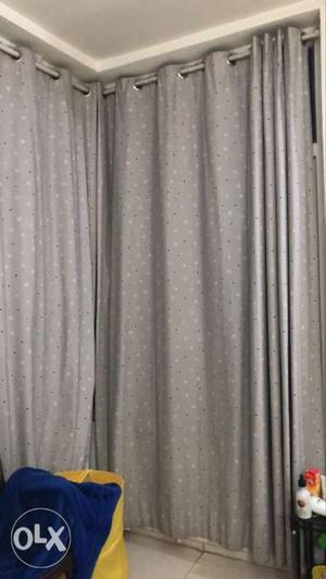 2.8m long curtains, good quality, selling on