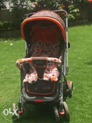 Baby stroller, luvlap, good condition