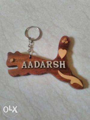 Brown Woodne Aadarsh Keychain