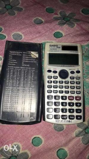Good condition FX 991ES Calculator for graduates