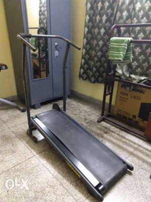 Manual Walker(price negotiable)