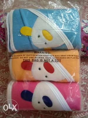 Set of 3 brand new baby wrapping towel.