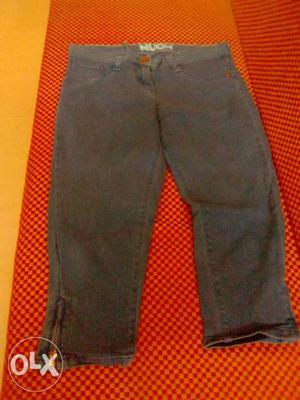 Unused denim capri. Waist size 32