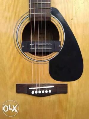 Yamaha f310 with soundhole pickup,can be