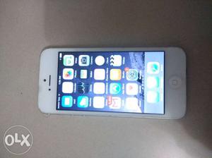 Iphone 5 16gb,Good condition,only with handset
