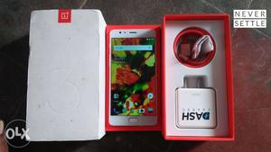 Oneplus 3t 11 months old having box charger and