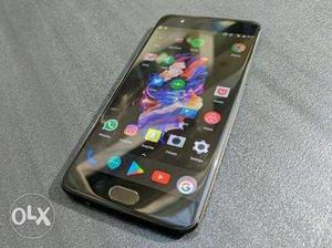 Oneplus 5 64gb black colour neat condition with