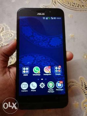 Perfect conditioned Asus ZenFone Max with all