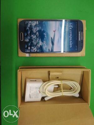 Samsung Galaxy s4,full accessories available,4g mobile.
