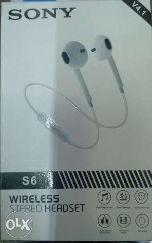 Wireless headphone 5 pics in new box pics