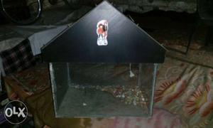 Full fish aquariam set with imported hut shape light system