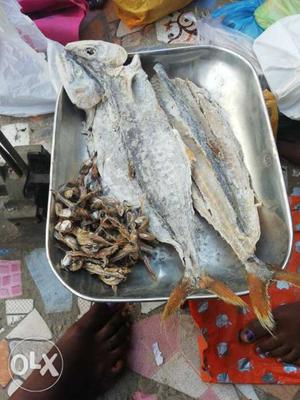 Hi this very clean and fresh dry fish. all types