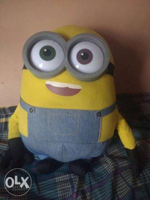 Moving aborad. trying to sell my minion
