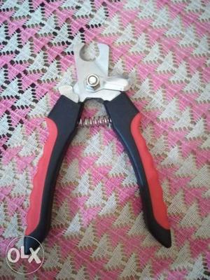 Pets nail cutter, Price is negotiable.