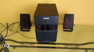 Philips Radio With Two speakers