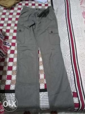 This is a new max cargo pant of 30cm waist 42cm