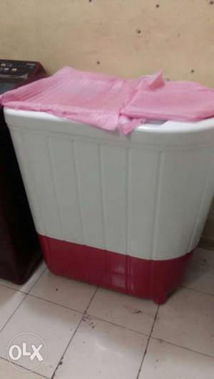 Whirlpool semi automatic washing machine pink