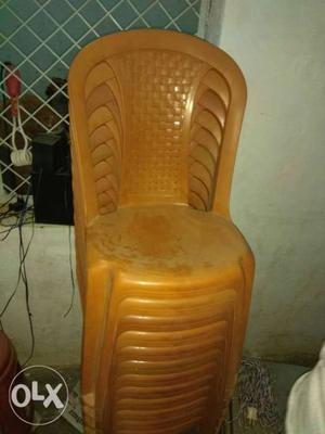 12 set of chair for sell in govindpur. Urgent