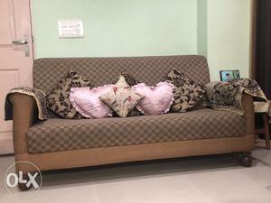 5 Seater wooden Sofa set (3+1+1) linen covered in