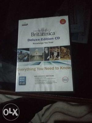 Britannica Deluxe Edition CD Book