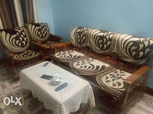 Brown And White Floral Sofa Set