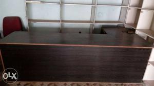 Brown Wooden counter+ 5-layer Shelf in very good condition