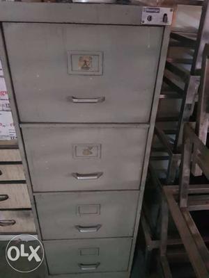 Gray Metal 4-drawer Filing Cabinet