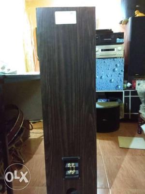 Hi friends iam selling my profx tower speaker.