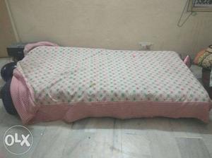 Low Floor Single Bed. Strong Quality top(thick