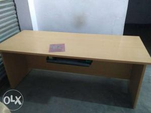 Office table size 6 feet * 3 feet brand new only