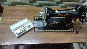 Sewing machine brand usha in good working
