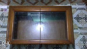 Wooden box with doors want sell good condition,