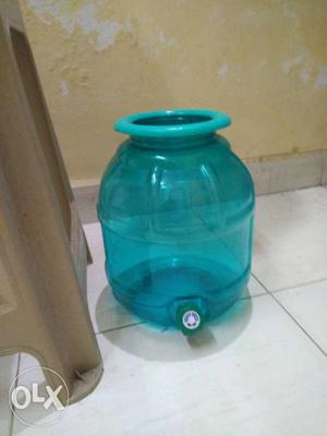 Blue water Container With Lid