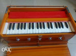 Unused harmonium for sale. Very good condition.