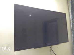 1yr old full hd sony BRAVIA led tv 32" in new condition