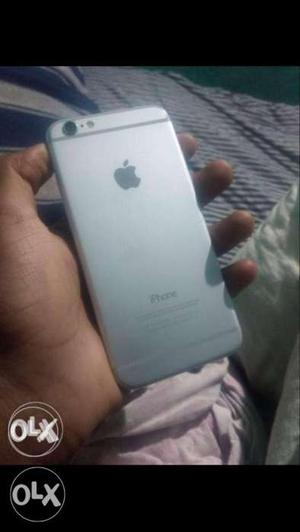 Good condition, iphone silver capacity 16gb with