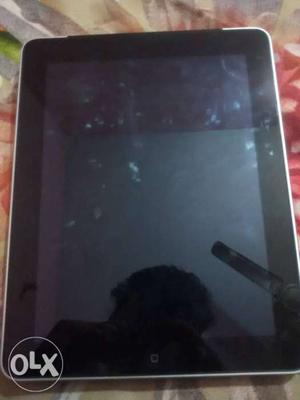 Ipad 1 32gb in very good condition buy or exchange