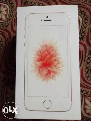 Iphone se 32gb 4 month used full condition kull