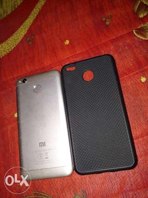 Mi 4 neat and condition just touch cracked and